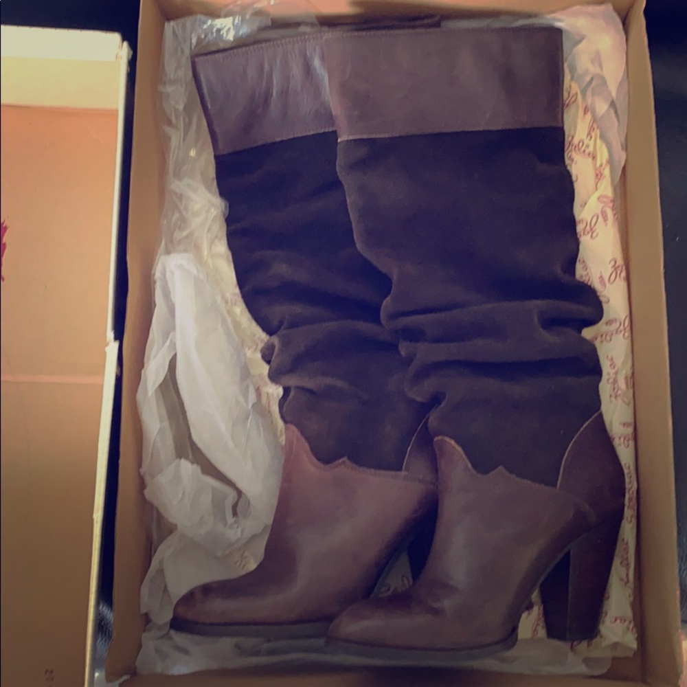 Zodiac boots